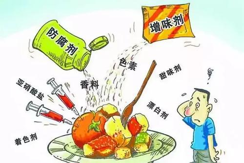 李克強：使食品生產(chǎn)經(jīng)營者不敢生產(chǎn)偽劣食品